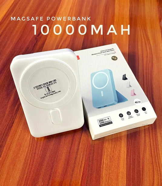 XUNDD 10000mAh MagSafe wireless power bank for iPhones.